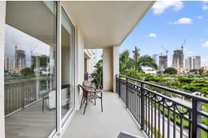 550 Okeechobee Boulevard 423, West Palm Beach, FL 33401 - MLS#R11131518