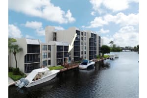 8 Royal Palm Way, Boca Raton, FL 33432 - MLS#R11131522