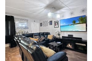 604 Meadows Circle, Boynton Beach, FL 33436 - MLS#R11131524