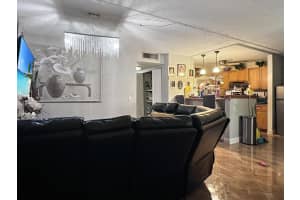 604 Meadows Circle 604, Boynton Beach, FL 33436 - MLS#R11131524