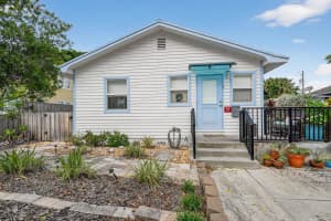 519 Kanuga Drive, West Palm Beach, FL 33401 Sold 11/03/25