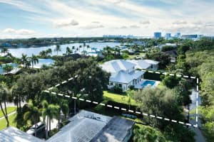 11823 Lake Shore Place, Palm Beach Gardens, FL 33408 - MLS#R11131571