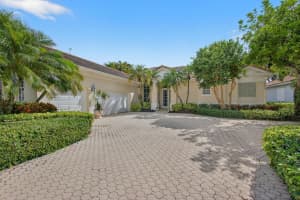 8784 Lakes Boulevard, West Palm Beach, FL 33412 - MLS#R11131618