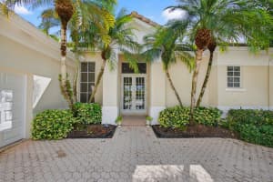 8784 Lakes Boulevard, West Palm Beach, FL 33412 - MLS#R11131618