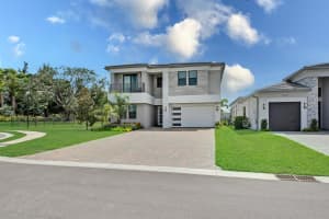 8222 Essex Country Clb Drive, Boca Raton, FL 33434 - MLS#R11131663