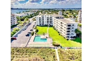 33 Ocean Avenue 301, Palm Beach Shores, FL 33404 - MLS#R11131666