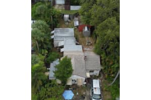 809 N Lakeside Drive, Lake Worth Beach, FL 33460 - MLS#R11131670