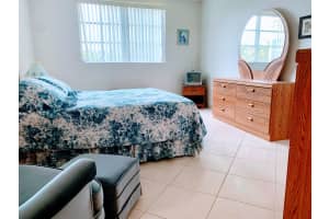2800 NW 47th Terrace 304b, Lauderdale Lakes, FL 33313 - MLS#R11131672