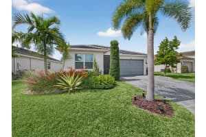 11760 SW River Crossing Place, Port St Lucie, FL 34987 - MLS#R11131686