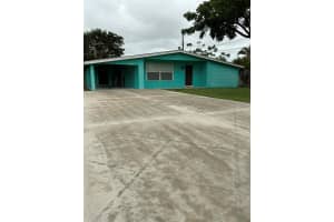 8151 Se Evergreen Street, Hobe Sound, Fl 33455, Hobe Sound