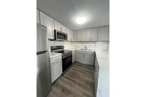 1421 SE 2nd Street Studio, Deerfield Beach, FL 33441 - MLS#R11131714