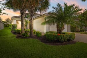 11894 SW Waterford Isle Way, Port Saint Lucie, FL 34987 Sold 12/09/25