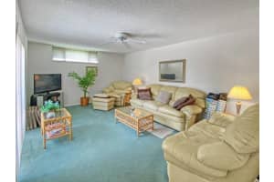 62 Springdale Circle, Palm Springs, FL 33461 - MLS#R11131732