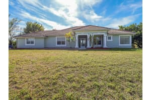 6112 Banks Street, Palm City, FL 34990 - MLS#R11131782