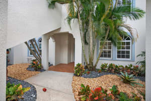 602 Ryder Cup Circle, Palm Beach Gardens, FL 33418 - MLS#R11131786