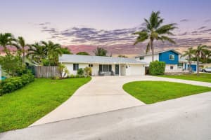 29 SE 8th Avenue, Deerfield Beach, FL 33441 - MLS#R11131816