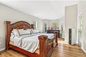 520 N Valencia Circle Sw Vero Beach, FL 32968 - Off Market