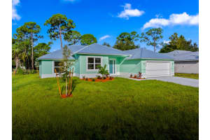 5605 Seagrape Drive, Fort Pierce, FL 34982 - MLS#R11131844