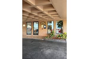 9370 SW 8th Street 122, Boca Raton, FL 33428 - MLS#R11131865