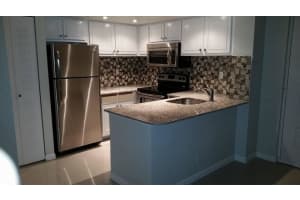 708 Executive Center Drive 16, West Palm Beach, FL 33401 - MLS#R11131878