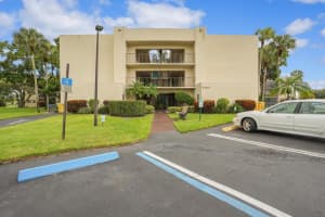 5190 Las Verdes Circle 214, Delray Beach, FL 33484 - MLS#R11131881