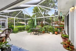 9904 Chapman Oak Court, Palm Beach Gardens, FL 33410 Sold 12/24/25