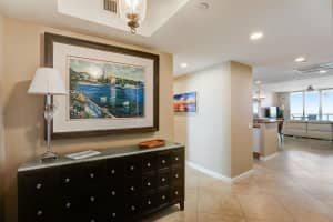 2650 Lake Shore Drive, Riviera Beach, FL 33404 - MLS#R11131949