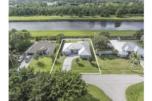 1538 SW Abacus Avenue, Port Saint Lucie, FL 34953 - MLS#R11131976