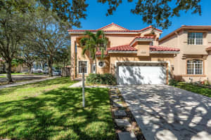 2502 Ambassador Avenue, Cooper City, FL 33026 - MLS#R11132005