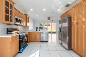 2502 Ambassador Avenue, Cooper City, FL 33026 - MLS#R11132005