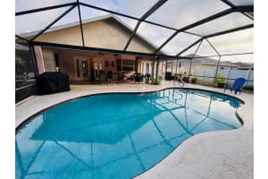 529 SE Fallon Drive, Port Saint Lucie, FL 34983 - MLS#R11132026