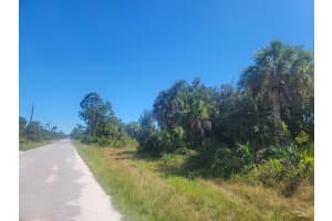 MLS# R11132031, Port Charlotte, Florida 33953