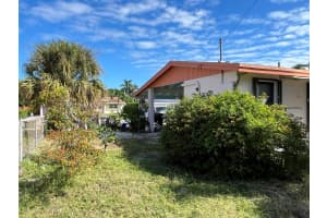 2632 Freeport Road, West Palm Beach, FL 33406 - MLS#R11132045