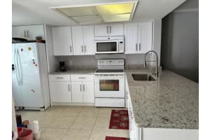2108 Palm Beach Trace Drive, Royal Palm Beach