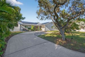 5095 SE Manatee Terrace, Stuart, FL 34997 - MLS#R11132059