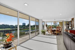1900 Consulate Place 203, West Palm Beach, FL 33401 - MLS#R11132079