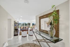 1900 Consulate Place 203, West Palm Beach, FL 33401 - MLS#R11132079