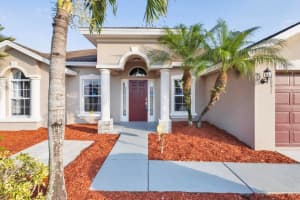 1891 SW Lewis Street, Port Saint Lucie, FL 34987 - MLS#R11132089