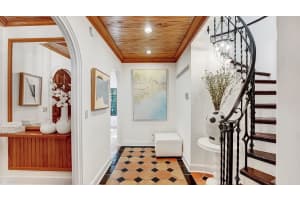 225 Pershing Way, West Palm Beach, FL 33401 Sold 12/12/25