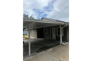 11418 NE 3rd Circle, Okeechobee, FL 34972 - MLS#R11132123