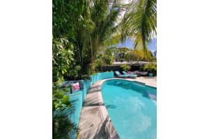 113 Park Lane E, Hypoluxo, FL 33462 - MLS#R11132131