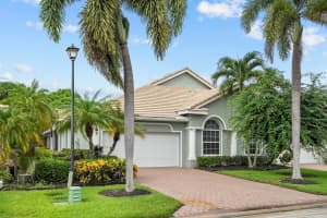 620 Nw Red Pine Way, Jensen Beach