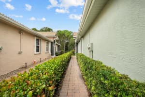 620 NW Red Pine Way, Jensen Beach, FL 34957 - MLS#R11132141