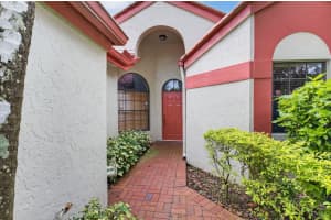 7906 Lexington Club Boulevard B, Delray Beach, FL 33446 - MLS#R11132156