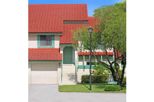 23 Lexington Lane W D, Palm Beach Gardens