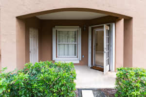 5060 Fairways Circle 109, Vero Beach, FL 32967 - MLS#R11132212