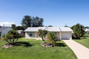 849 SW Amethist Terrace, Port Saint Lucie, FL 34953 - MLS#R11132220