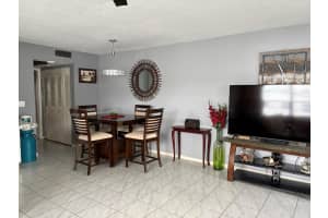 287 Camden L 287, West Palm Beach, FL 33417 - MLS#R11132221