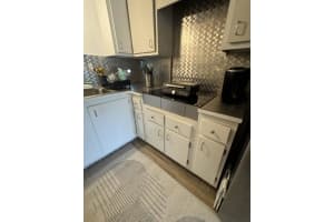 5961 N Falls Cir Drive 306, Lauderhill, Fl 33319, Lauderhill