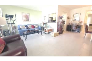 402 Windsor R, West Palm Beach, FL 33417 - MLS#R11132267